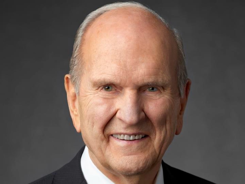 President-Russell-M-Nelson-1-2018-hke.jpg